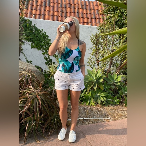 Polo Ralph Lauren Pants - Polo Ralph Lauren logo shorts, white, size 4